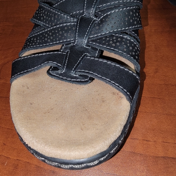 Clarks women's sandals size 7 1/2 - Picture 5 of 10